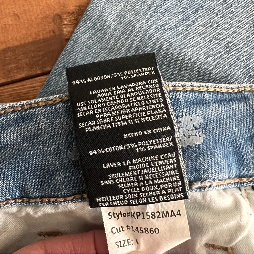 Kut From The Kloth Women’s Jeans Size 6 Button Fly Ankle High Rise Cropped - Picture 13 of 15